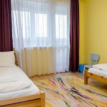 Apartment Spacious 3br In - Sea View By Flat Manаger Warna