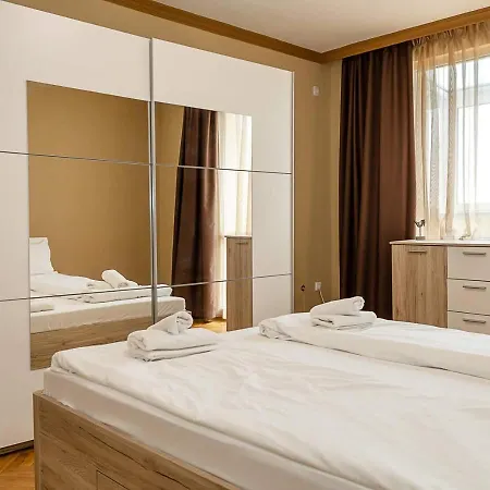 Spacious 3br In - Sea View By Flat Manаger * Warna
